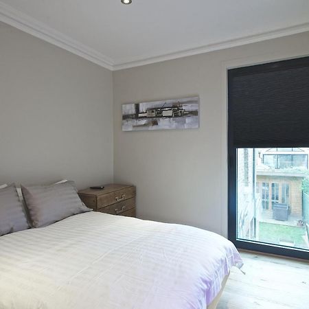 Modern Bedroom In London !! Zewnętrze zdjęcie
