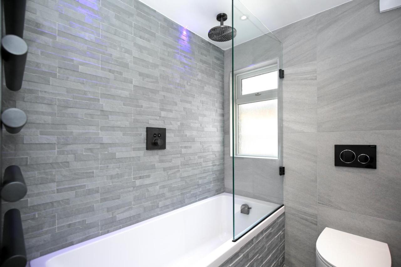 Modern Bedroom In London !! Zewnętrze zdjęcie