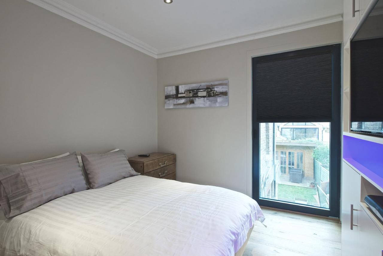 Modern Bedroom In London !! Zewnętrze zdjęcie
